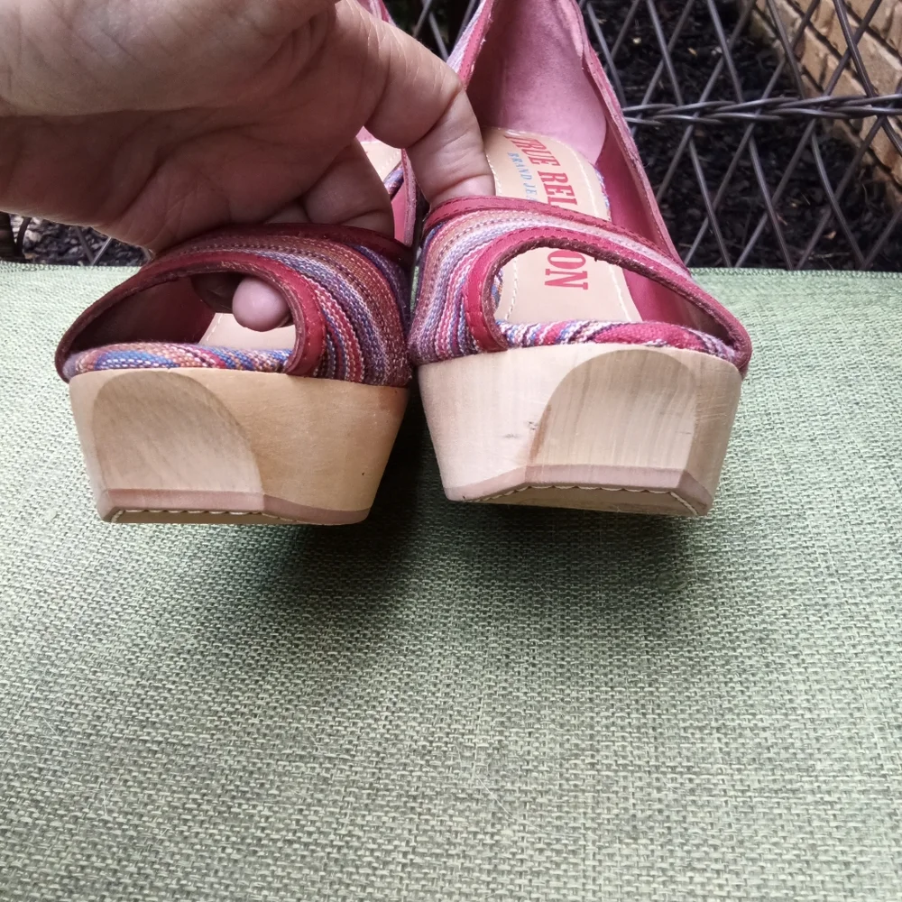 True Religion Regan Retro Striped Peep Toe Wedges